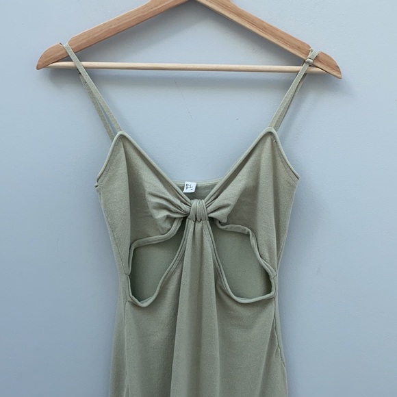 Women Cut Out Midi Dress Gaia Style - Picture 4 of 11